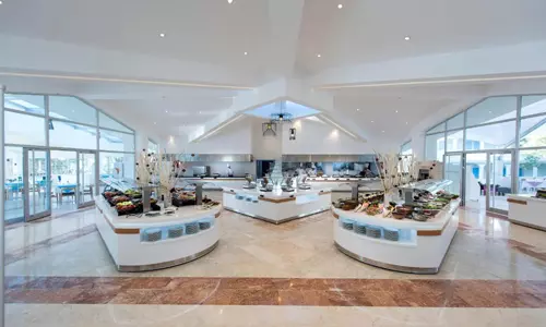 هتل فلورا گاردن افسوس کوش آداسی